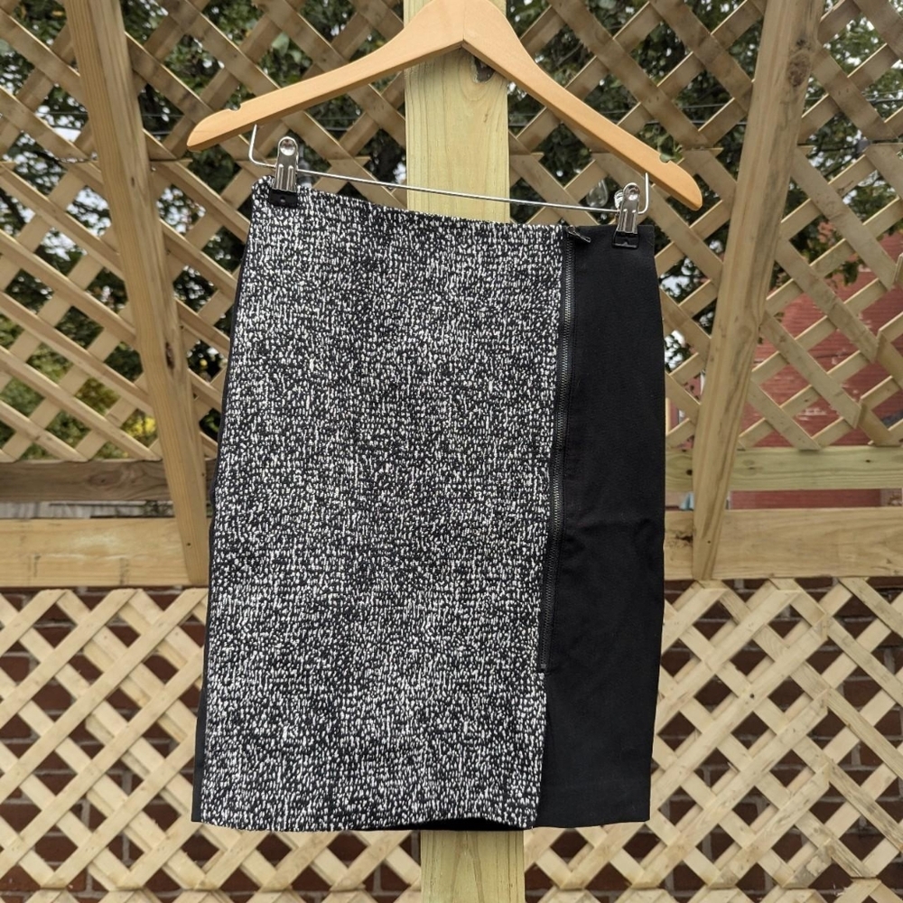 Ann Taylor Petite Black & White Wool Blend Split Tweed Zip Up Pencil Skirt